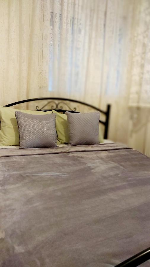 "Home Sweet Home" 3 Bedrooms Big House 110M Free Indoor Parking! เทสซาโลนิกิ ภายนอก รูปภาพ